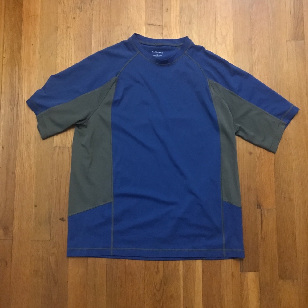 Lands’ End Short Sleeve Rash Guard Swim Shirt L